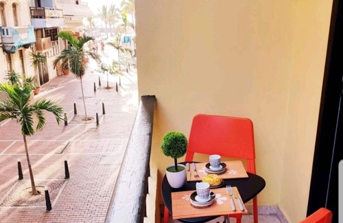 Las Palmas de Gran Canaria Apartamento | Beach LAS Canteras "playa Puntilla Suite JD"