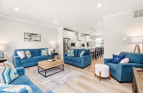 Caine Woods Casa | BEACH 1 Block,10% OFF!,Pets,King Beds,Linens,Air Hockey,Arcades,Beach Gear