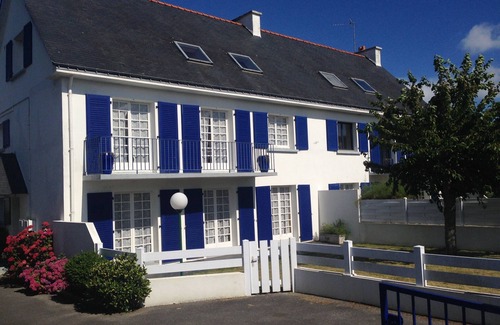 Fouesnant Apartamento | Beach 300m away-calm water-WIFI-private parking-shared garden-.