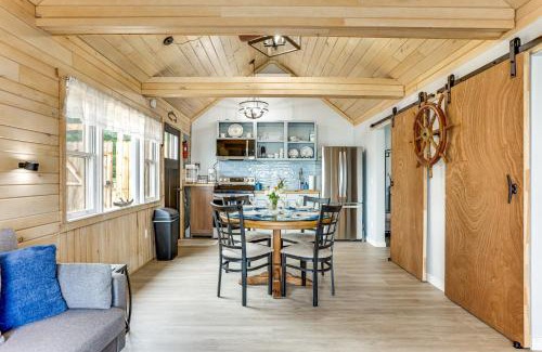 Maple City Casa | Beach Access and Dock Little Traverse Lake Cottage!