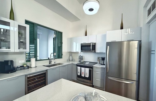 Mameyes II Apartamento | Beach Access Luxury 2-bedroom 3 baths penthouse in lovely Rio Mar with WiFi, AC