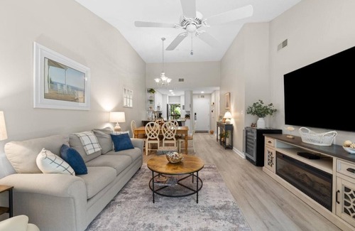 Pawleys Island Villa | Beach and Golf Adventures 3 Bedroom Sleeps 6