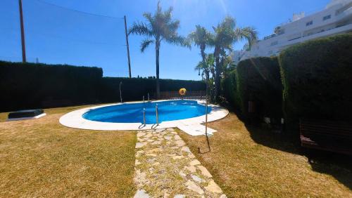 Guadalmina Apartamento | Beach and golfside apartment in Guadalmina