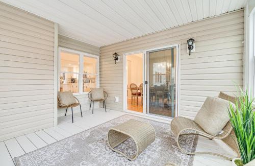 Tobyhanna Casa | Beach and Lake Access Family Poconos Home with Deck