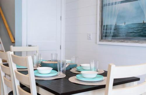 Gulf Shores Casa | Beach and Pier 3Mins Walk Resort Pool Pet-friendly