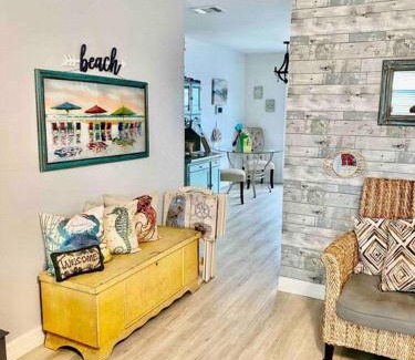 Galveston Casa | Beach Blanket Bungalow - A Wonderful townhome near the beach