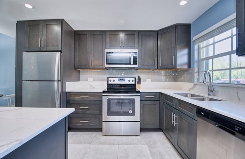 Seven Mile Beach Apartamento | Beach Bliss by 7M Beach