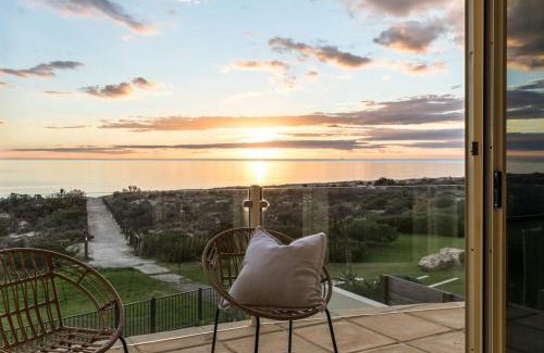 Tennyson Casa | Beach Bliss - Ocean Views - Private Beach Access