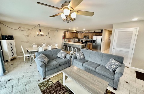 Cape May - Wildwood Condominio | BEACH BLOCK, 100 pasos de BOARDWALK y ARENA, capacidad para 10