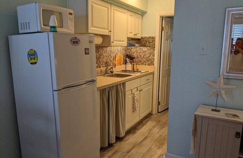 North Wildwood Condominio | Bloque de playa! Lindo acogedor apartamento de 1 dormitorio!