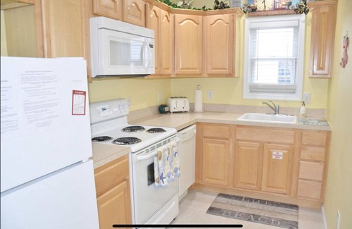 Cape May - Wildwood Condominio | Beach Block, North Wildwood: Heated Pool