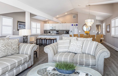 South Beach Haven Casa | Beach Block with Views of Atlantic from Inside + Out