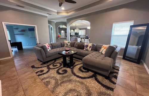 South Side Casa | Beach Break 4-bedroom house in fabulous Corpus Christi with Remote office