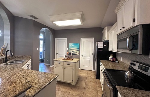 South Side Casa | Beach Break 4-bedroom house in fabulous Corpus Christi with Remote office