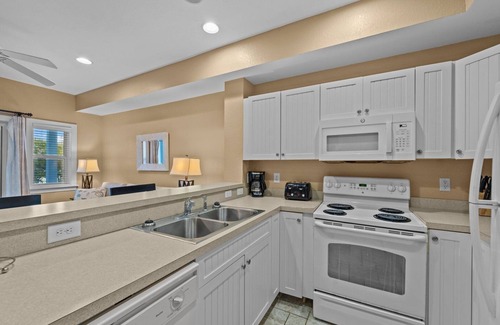 Bermuda Bay Casa | Beach Break at Cambridge Cove 3 Bedroom Deluxe Townhome, Includes Waterpark Access
