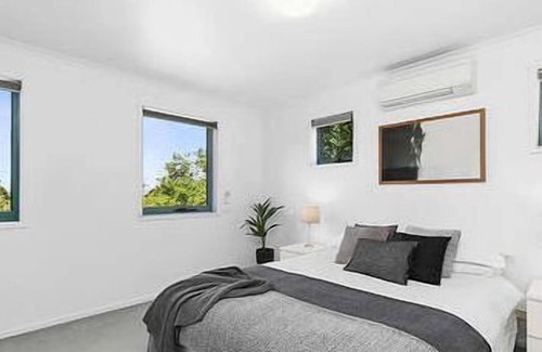 Queenscliff Apartamento | BEACH BREEZE - Close to the Beach, Cafe & Restaurant.