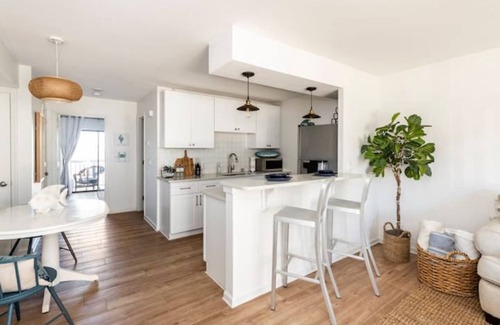 North Carolina Coast Apartamento | Beach Bungalow 1 block to the beach! Pool