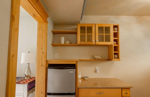 Brookings Casa | Beach Bungalow at Crook Point