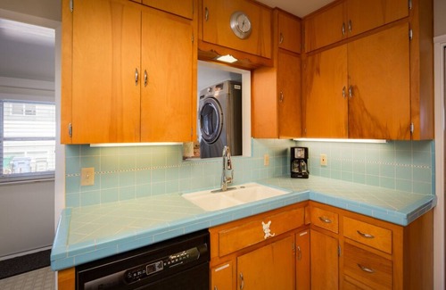 Morro Bay Casa | Beach Bungalow within blocks to the beach! Short or Long Term