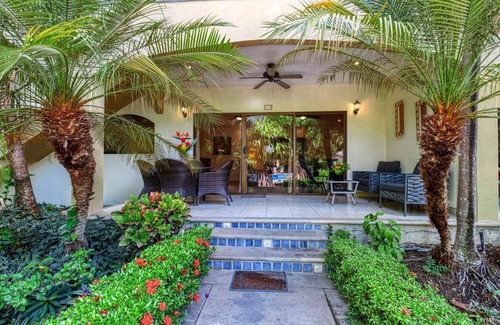 Potrero Condominio | Beach Condo (2 Kingbeds / 2 bath)