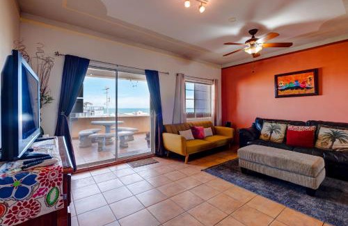San Felipe Casa | BEACH CONDO 3-Sleeps 8- Pool- WiFi- AC- Security