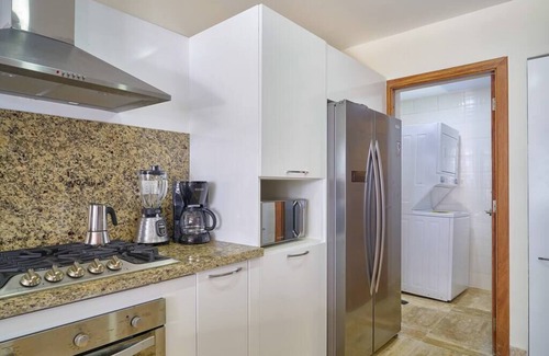Bavaro Condominio | Condo En Playa Vista al Mar B-301 @ Costa Atlantica