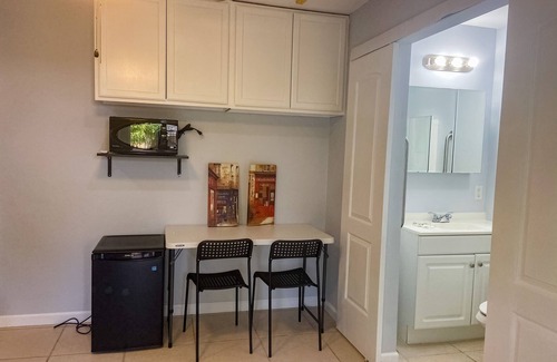 Central Corals Casa | Beach cottage in Fort Lauderdale