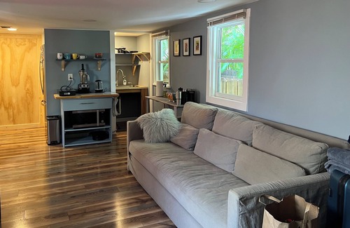 Gulfport Cabaña | Beach Cottage in the Gulfport Art District