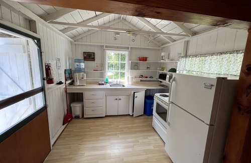 Hubbards Cabina | Beach Cottage - Spruce Grove - Hubbards Beach