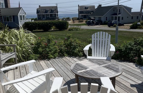 Quonochontaug Cabaña | Beach Cottage w/ ocean views 2 min. walk from the beach.
