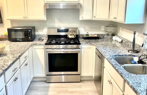 Santa Rosa Beach Cabaña | Acogedor, un baño, un baño, cocina completa, a poca distancia de la playa