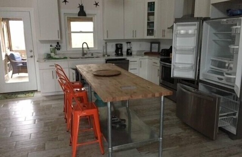 Southern Shores Cabaña | Beach Daze: A Quiet Oasis Steps to Beach! Pool and Hot Tub.