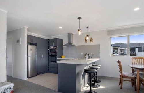 Waihi Beach Casa | Beach Daze - Waihi Beach Holiday House