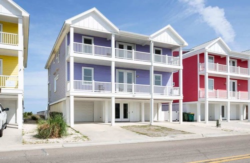 Kure Beach Casa | Beach Dragon - 8 Bedrooms, 6.5 Bath Oceanfront Home with Private Pool