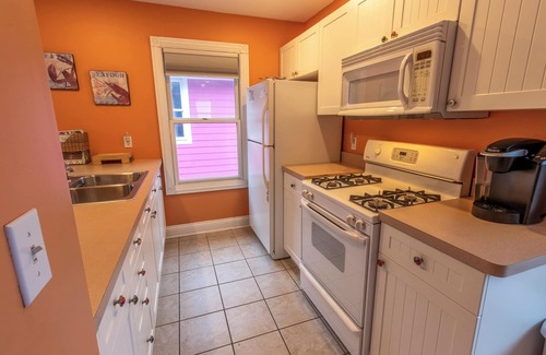Michigan City Casa | Beach Escape, Perfect for Couples + Small Families