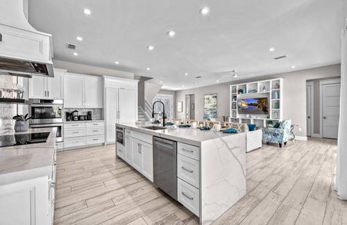 Sarasota Casa | Beach Fanta Sea | Rooftop Views, Heated Pool, Steps to Lido Beach & St. Armands Circle