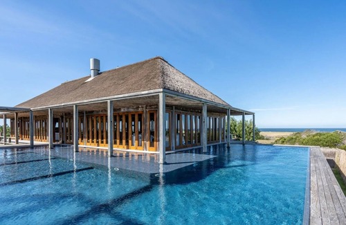 La Paloma Casa | Beach Front Luxury House
