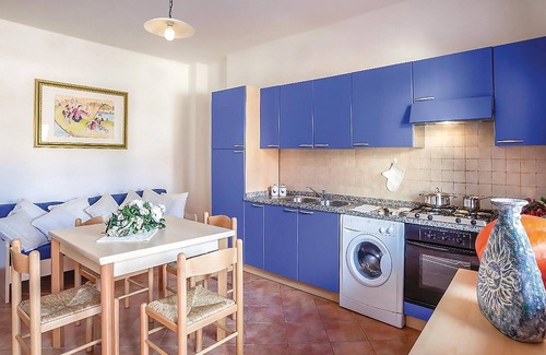 Sos Alinos Apartamento | Apartamento frente a la playa en Orosei