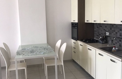Vlore Apartamento | Beach Front Apartment