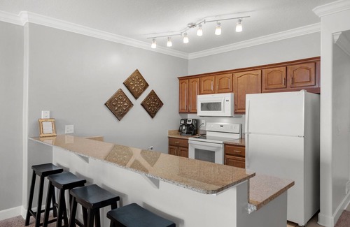 Panama City Beach Condominio | Frente al golfo * RECIENTEMENTE REMODELADO * Balcón extragrande * Wifi de alta velocidad * 5/5 estrellas