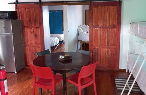 Hopkins Cabina | Beach Front! Cobia Beach Guest House "Hot Pink Family Cabin"