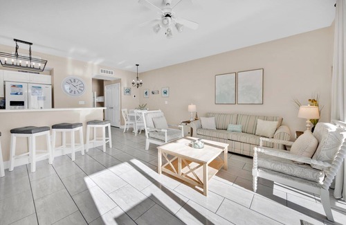 Miramar Beach Condominio | 🏖️Beach Front-FREE Beach Service-Pools-Celadon 1103🏖️
