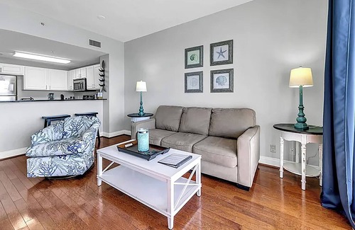 Panama City Beach Condominio | 🏖️Beach Front Getaway | Gorgeous Gulf Views | Calypso 1-1805🏖️