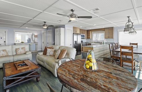 Miramar Beach Casa | Beach Front. Hot Tub, 2 Gulf Front Masters, New Deck FREE Beach Chair Service