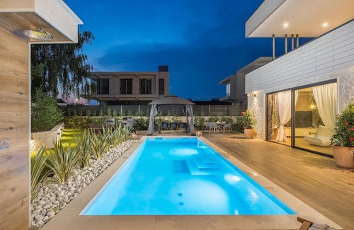 Funtana Casa | Casa frente a la playa en Porec
