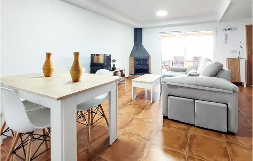Playa de Almarda Casa | Beach Front Home In Sagunto With Wifi
