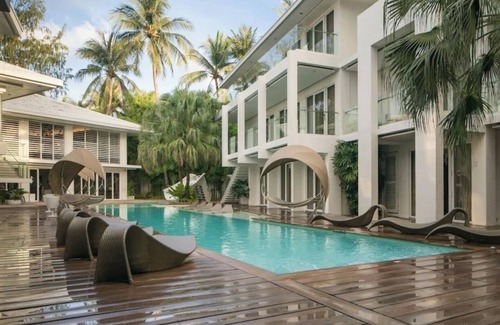 Boracay Island Casa | Beach front hotel