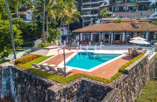 South Shore Hotel Area Villa | VILLA FRENTE AL MAR CONCHAS CHINAS PERSONAL COMPLETO