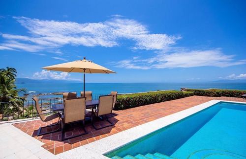 Puerto Vallarta Villa | Casa frente a la playa, a 5 minutos del centro de la ciudad, piscina privada, personal, ¡ven a disfrutar!