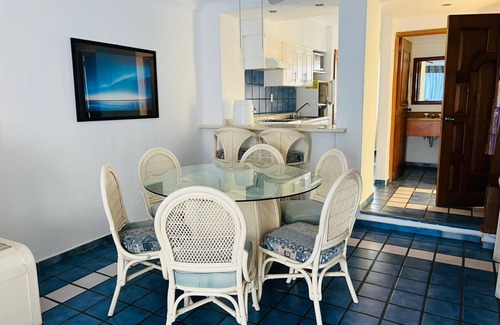 Olas Altas Apartamento | BEACH FRONT VILLA FRENTE AL MAR EN MANZANILLO COLIMA